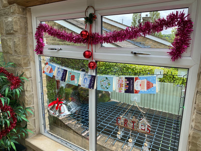 Ultra Hooks - 180 (x5 Small & x5 Large)