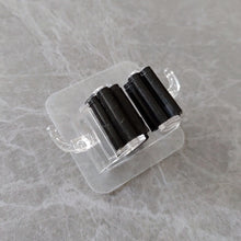Load image into Gallery viewer, Ultra Hooks - Grabber (x5 Large &amp; x5 Small)
