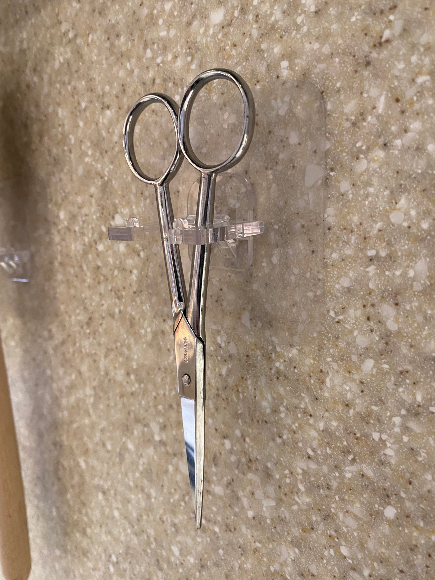 Ultra Hooks - Drop 'N' Lock (x5 Large & Small Hooks)