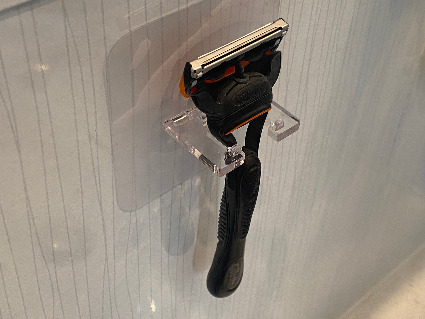 Ultra Hooks - Drop 'N' Lock (x5 Large & Small Hooks)